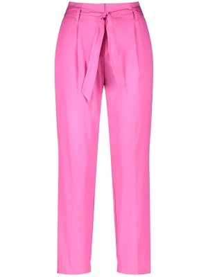 Zdjęcie produktu Gerry Weber Spodnie w kolorze różowym rozmiar: 40