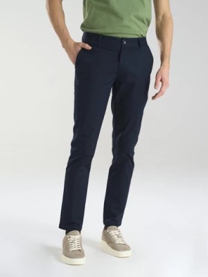 Zdjęcie produktu Granatowe męskie spodnie chino Pako Lorente