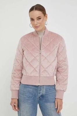 Zdjęcie produktu Guess kurtka bomber damski kolor różowy zimowa