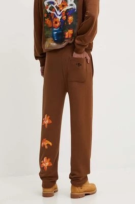 Zdjęcie produktu HUGO spodnie dresowe kolor brązowy z nadrukiem 50517431
