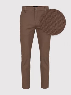 Zdjęcie produktu Jasnobrązowe spodnie męskie o kroju Slim Fit Pako Lorente