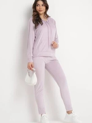 Zdjęcie produktu Jasnofioletowy Komplet Dresowy z Weluru Bluza z Kapturem i Spodnie z Gumką w Pasie Avinlia