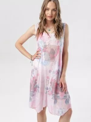 Zdjęcie produktu Różowa Plażowa Sukienka z Siateczką i Wzorem w Kwiaty Raby