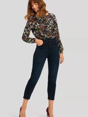 Zdjęcie produktu Jeansowe spodnie damskie o kroju mom fit Greenpoint