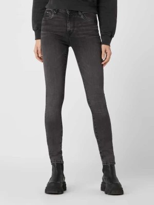 Zdjęcie produktu Jeansy o kroju skinny fit z dodatkiem streczu model ‘Regent’ Pepe Jeans