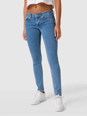 Zdjęcie produktu Jeansy o kroju skinny fit z dodatkiem streczu model ‘SOPHIE’ Tommy Jeans