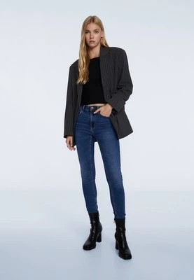 Zdjęcie produktu Jeansy Skinny Fit Stradivarius