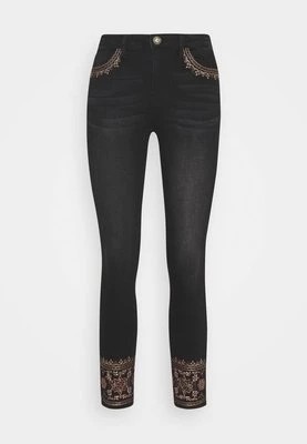 Zdjęcie produktu Jeansy Slim Fit Desigual