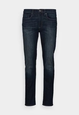 Zdjęcie produktu Jeansy Slim Fit GAP