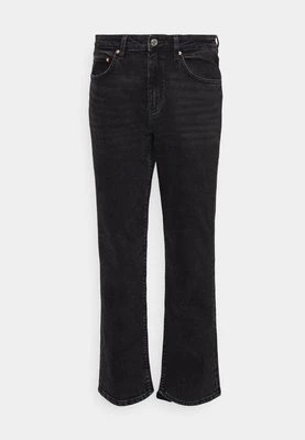 Zdjęcie produktu Jeansy Straight Leg Gina Tricot Petite