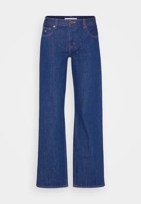 Zdjęcie produktu Jeansy Straight Leg Tommy Jeans