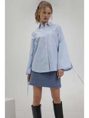 Zdjęcie produktu Josephine & Co Bluzka w kolorze błękitnym rozmiar: 42