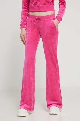 Zdjęcie produktu Juicy Couture spodnie dresowe welurowe kolor różowy z aplikacją