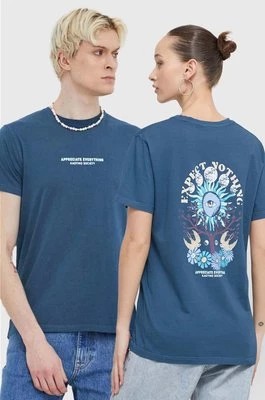 Zdjęcie produktu Kaotiko t-shirt bawełniany kolor granatowy z nadrukiem