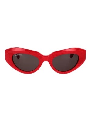 Zdjęcie produktu Kocie Okulary Przeciwsłoneczne dla Kobiet z Wintageowym Podpisem Balenciaga