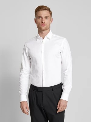 Zdjęcie produktu Koszula biznesowa o kroju slim fit z kołnierzykiem typu kent model ‘Kenno’ HUGO