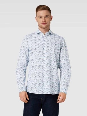 Zdjęcie produktu Koszula casualowa o kroju regular fit ze wzorem na całej powierzchni maerz muenchen