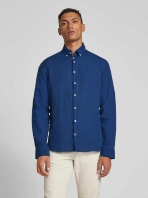 Zdjęcie produktu Koszula lniana o kroju modern fit z kołnierzykiem typu button down model ‘Dirk’ BRAX