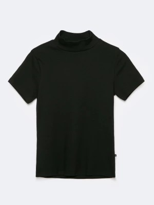 Zdjęcie produktu Koszulka damska z krótkim rękawem z prążkowanej dzianiny o kroju slim z golfem czarna Sanote 906 BIG STAR