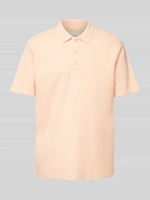 Zdjęcie produktu Koszulka polo o kroju regular fit z fakturowanym wzorem MCNEAL