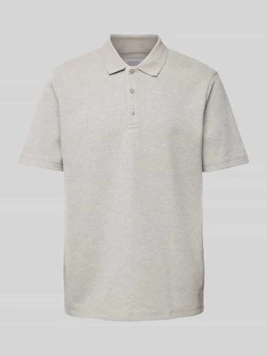 Zdjęcie produktu Koszulka polo o kroju regular fit z fakturowanym wzorem MCNEAL