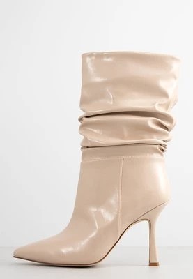 Zdjęcie produktu Kozaki na obcasie Jeffrey Campbell