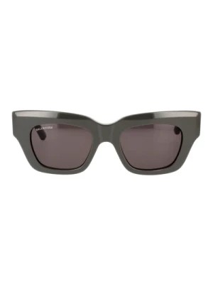 Zdjęcie produktu Kwadratowe okulary przeciwsłoneczne z vintageowym podpisem Balenciaga