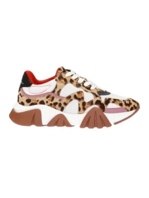 Zdjęcie produktu Leopard Sneakers Beige Ss22 Versace