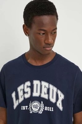 Zdjęcie produktu Les Deux t-shirt bawełniany męski kolor granatowy z nadrukiem LDM101166