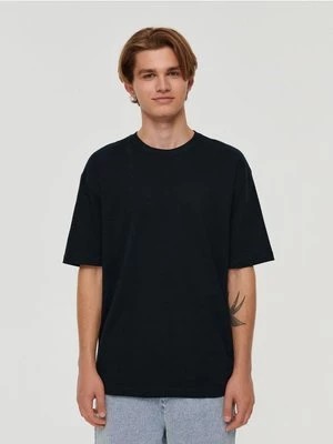 Zdjęcie produktu Luźna koszulka z krótkim rękawem czarna House