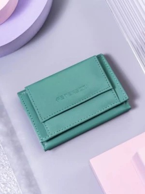 Zdjęcie produktu Mały, skórzany portfel damski z systemem RFID Protect Peterson- jasnozielony