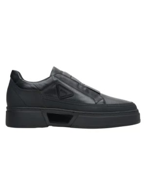 Zdjęcie produktu Mens Black Slip-On Sneakers made of Genuine Leather Estro Er00113805 Estro