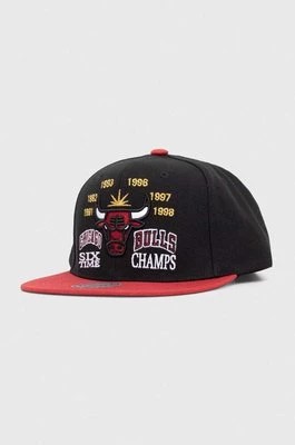 Zdjęcie produktu Mitchell&Ness czapka z daszkiem x Chicago Bulls kolor czarny z aplikacją