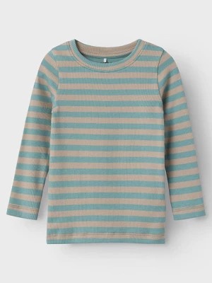 Zdjęcie produktu name it Koszulka "Declan" w kolorze jasnobrązowo-turkusowym rozmiar: 92