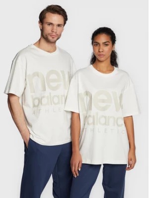 Zdjęcie produktu New Balance T-Shirt Unisex Athletics UT23505 Écru Oversize
