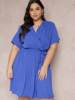 Zdjęcie produktu Niebieska Sukienka z Gumką w Pasie i Kopertowym Dekoltem Azrah