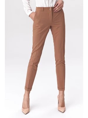 Zdjęcie produktu Nife Spodnie w kolorze jasnobrązowym rozmiar: 42