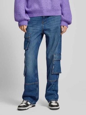 Zdjęcie produktu NOWOŚĆ w P&C*: Jeansy z kieszeniami cargo model ‘Leni’ Hugo Blue