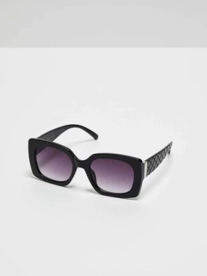 Zdjęcie produktu Okulary przeciwsłoneczne z grubymi oprawkami czarne Moodo