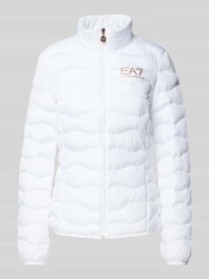 Zdjęcie produktu Pikowana kurtka z kapturem z nadrukiem z logo EA7 Emporio Armani