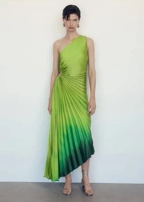 Zdjęcie produktu Plisowana asymetryczna sukienka Mango