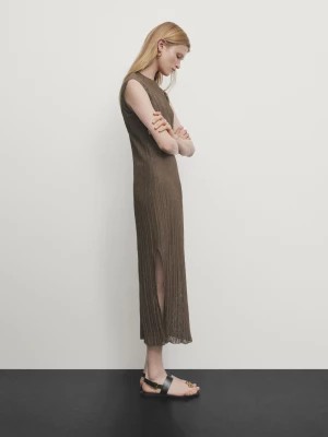 Zdjęcie produktu Plisowana Sukienka Średniej Długości Bez Rękawów - Opalony - - Massimo Dutti - Kobieta