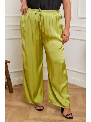Zdjęcie produktu Plus Size Company Spodnie "Kendy" w kolorze oliwkowym rozmiar: 48
