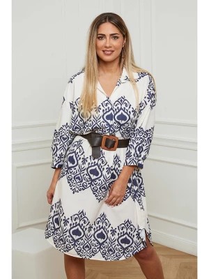 Zdjęcie produktu Plus Size Company Sukienka "Holga" w kolorze biało-granatowym rozmiar: 44