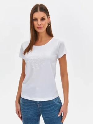 Zdjęcie produktu T-shirt damski biały z ozdobnym detalem z przodu TOP SECRET