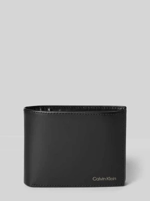 Zdjęcie produktu Portfel skórzany z nadrukiem z logo model ‘CK SMOOTH’ CK Calvin Klein