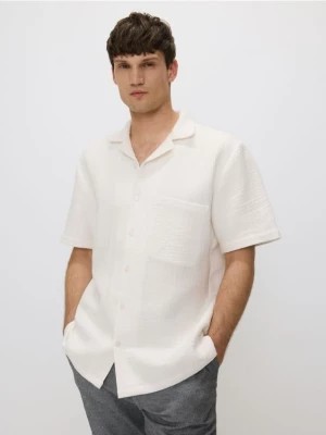 Zdjęcie produktu Reserved - Muślinowa koszula comfort fit - biały