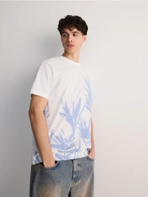 Zdjęcie produktu Reserved - T-shirt regular z nadrukiem - biały