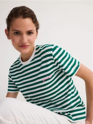 Zdjęcie produktu Reserved - T-shirt w haftowanym napisem - zielony