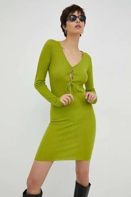 Zdjęcie produktu Résumé sukienka wełniana kolor zielony mini dopasowana Resume